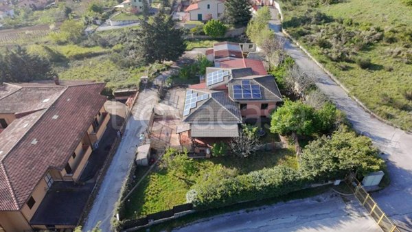 casa indipendente in vendita a Pignola in zona Pantano