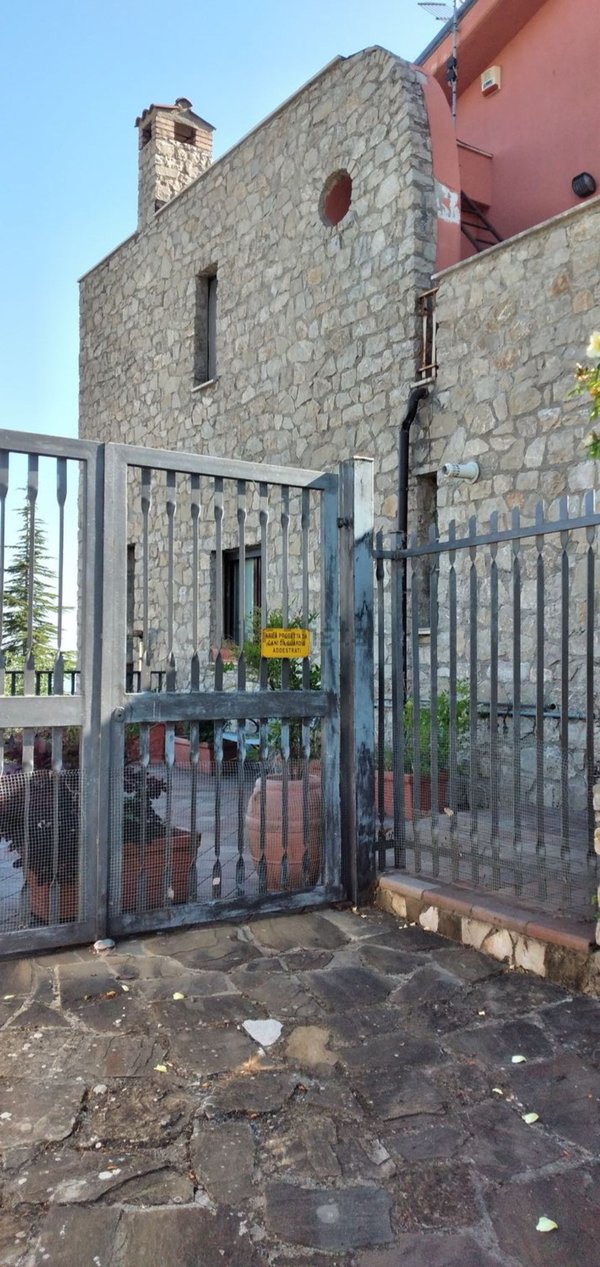 casa indipendente in vendita a Pignola