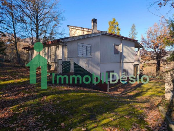 casa indipendente in vendita a Pignola