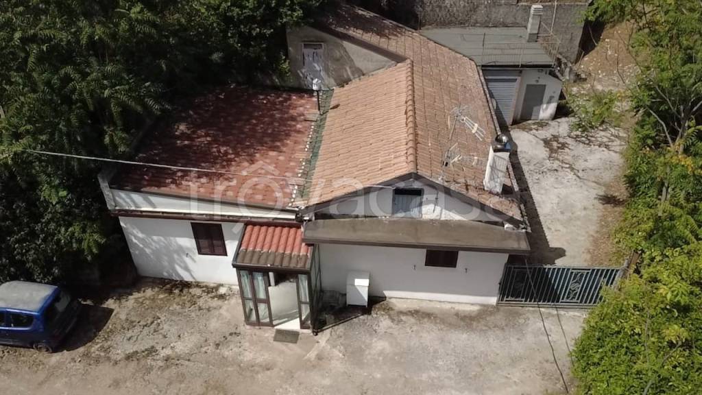 casa indipendente in vendita a Pignola in zona Pantano