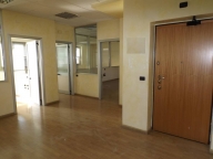 locale commerciale in affitto a Potenza