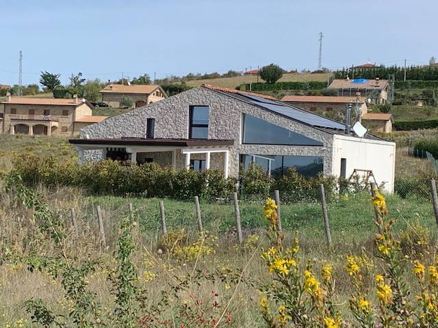 casa indipendente in vendita a Potenza