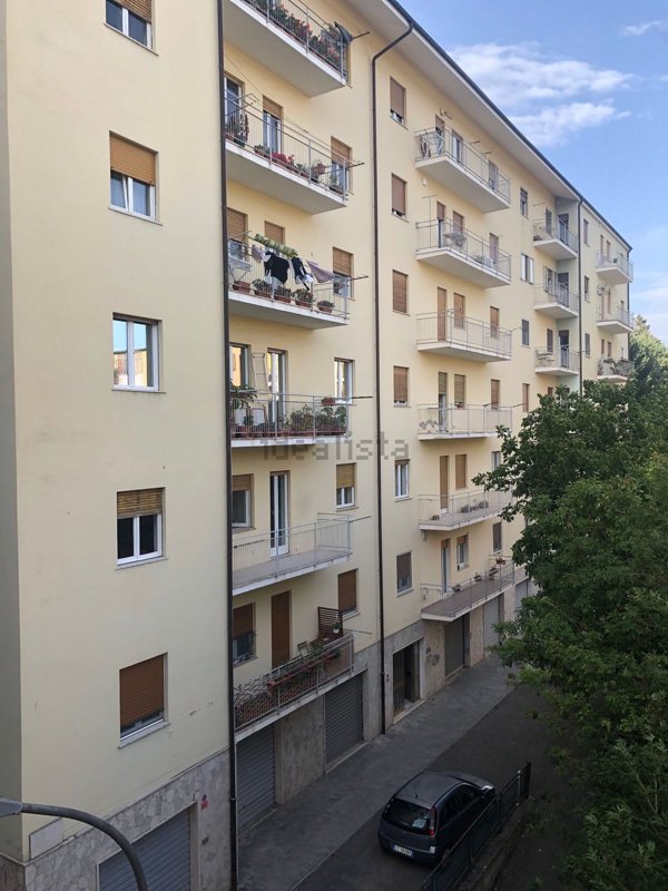appartamento in vendita a Potenza in zona Rione Francioso