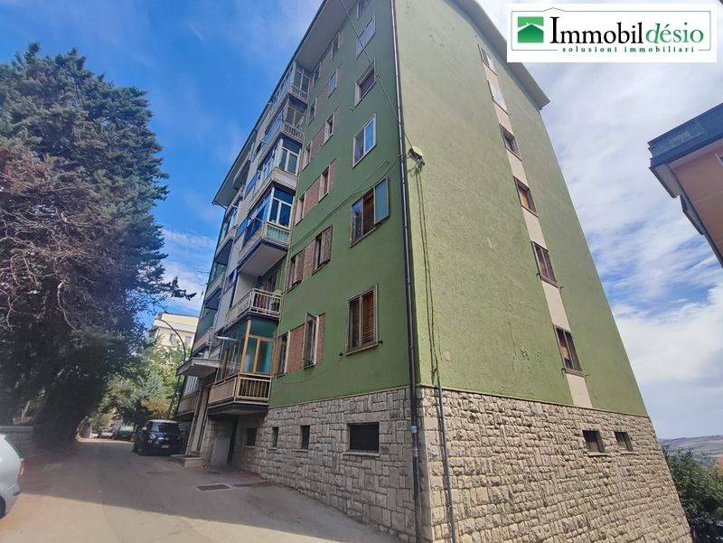 appartamento in vendita a Potenza in zona Rione Montereale