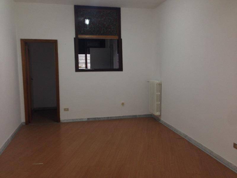 negozio in vendita a Potenza