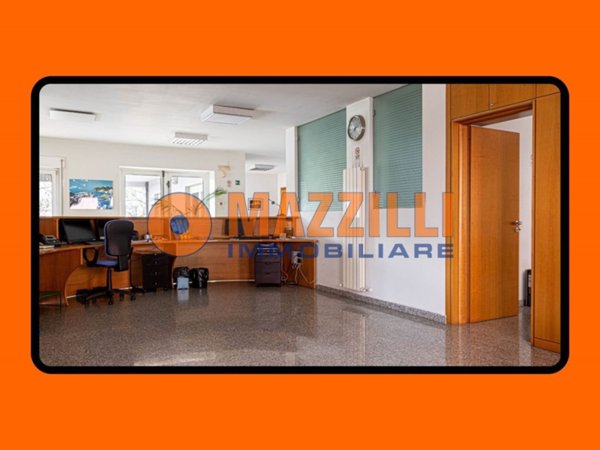 negozio in vendita a Potenza