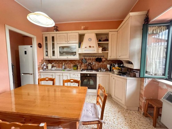 casa indipendente in vendita a Potenza