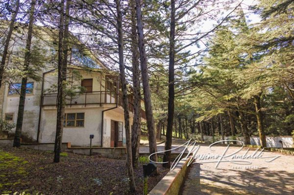 casa indipendente in vendita a Potenza