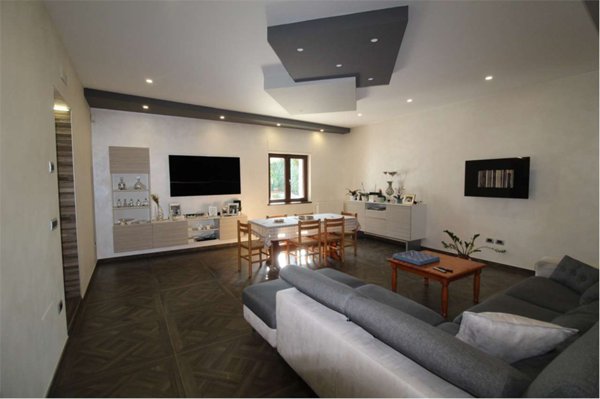 casa indipendente in vendita a Potenza