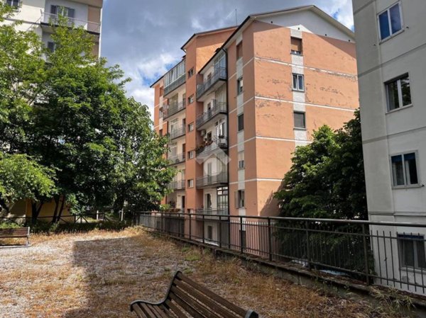 appartamento in vendita a Potenza in zona Rione Montereale