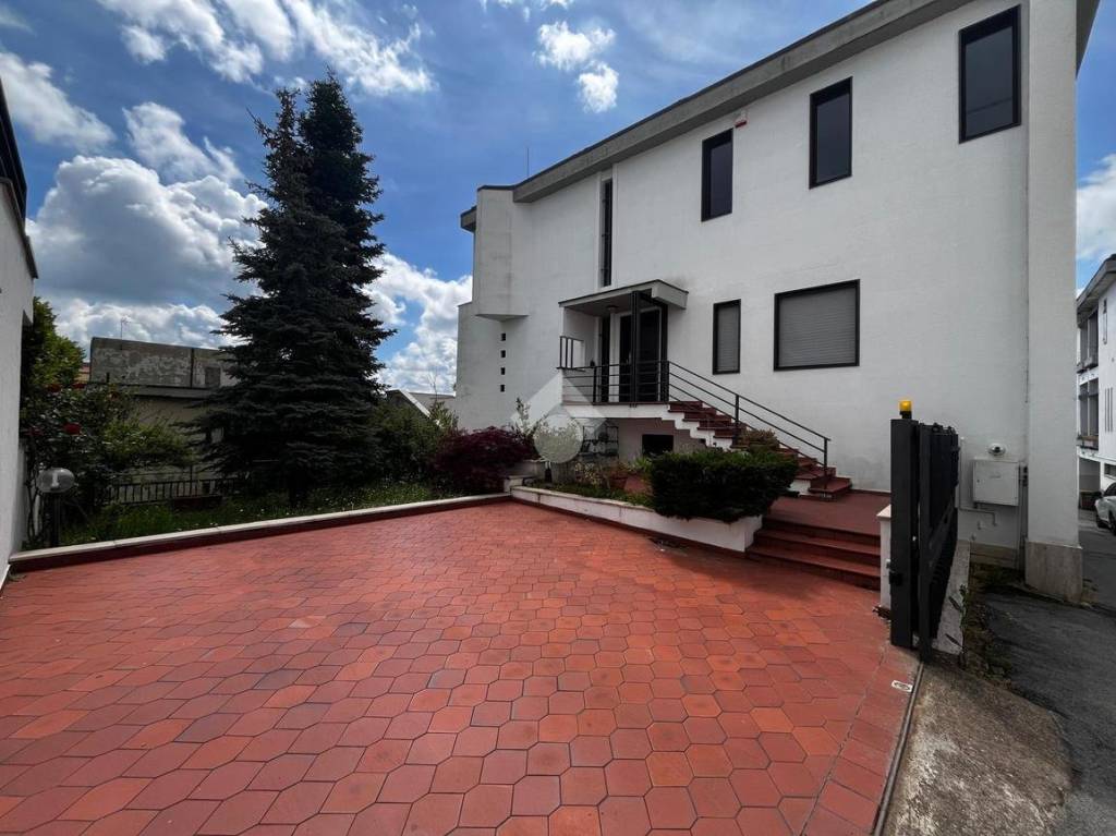 casa indipendente in vendita a Potenza