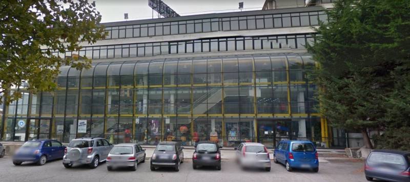 negozio in vendita a Potenza in zona Gallitello