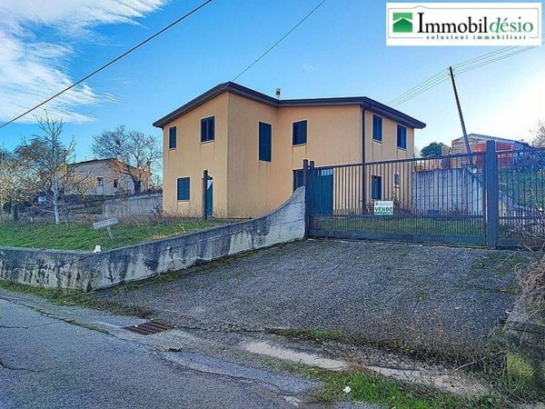 casa indipendente in vendita a Potenza