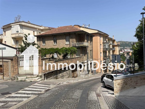 appartamento in vendita a Potenza in zona Dragonara