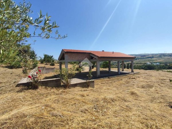 casa indipendente in vendita a Potenza