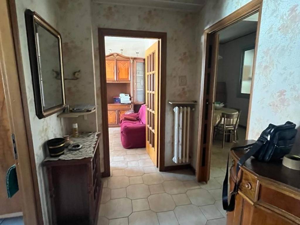 appartamento in vendita a Potenza in zona Rione Francioso