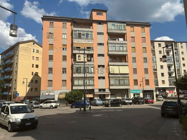 appartamento in vendita a Potenza in zona Rione Francioso