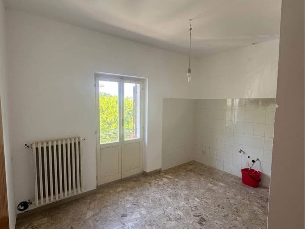appartamento in vendita a Potenza in zona Rione Francioso