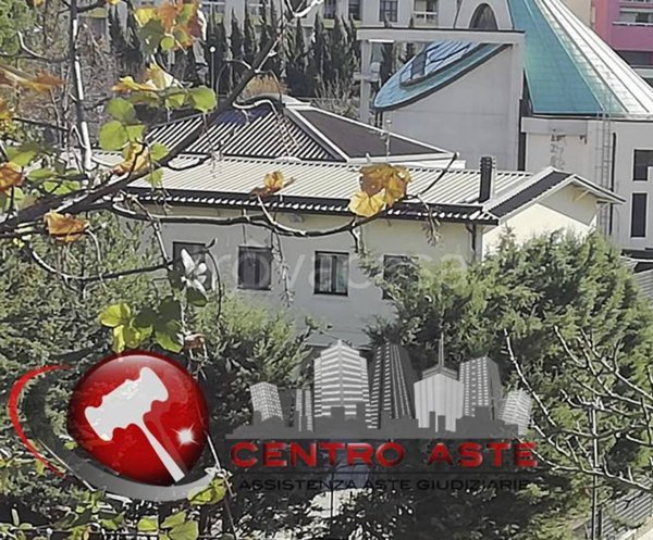 casa indipendente in vendita a Potenza in zona Poggio Tre Galli