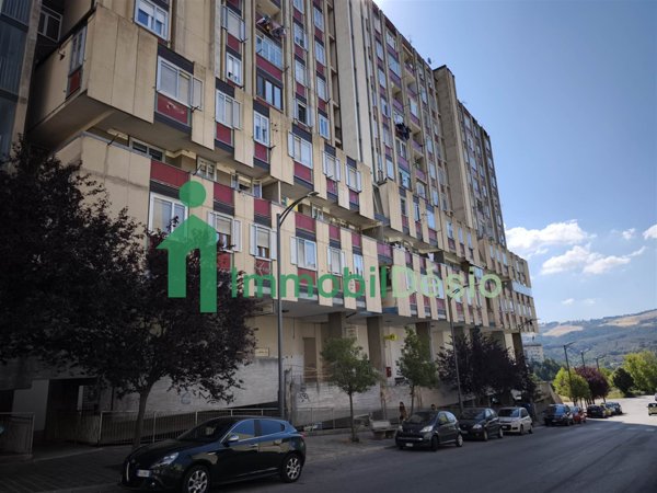 appartamento in vendita a Potenza in zona Rione Cocuzzo