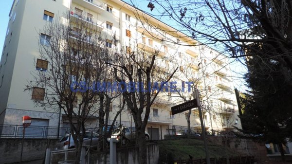 appartamento in vendita a Potenza in zona Rione Francioso