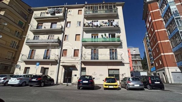 negozio in vendita a Potenza