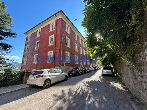 appartamento in vendita a Potenza in zona Rione Lucania
