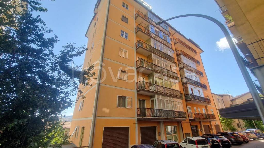 appartamento in vendita a Potenza in zona Rione Montereale