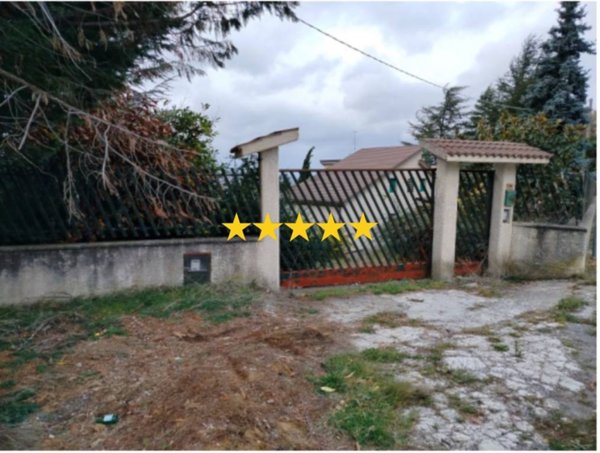 casa indipendente in vendita a Potenza