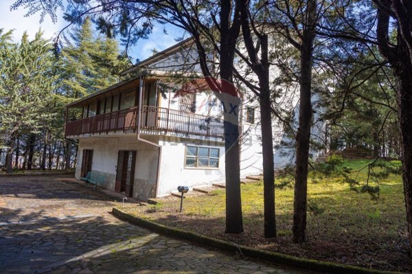 casa indipendente in vendita a Potenza