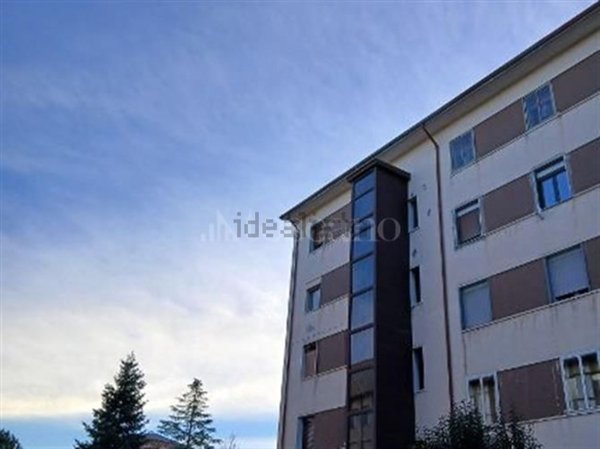 appartamento in vendita a Potenza in zona Rione Santa Maria