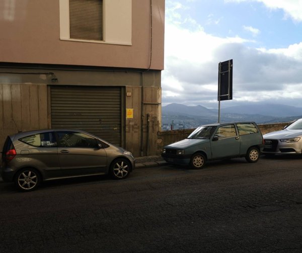locale commerciale in vendita a Potenza in zona Rione Centro