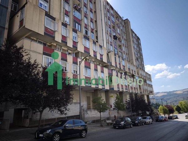 appartamento in vendita a Potenza in zona Rione Cocuzzo