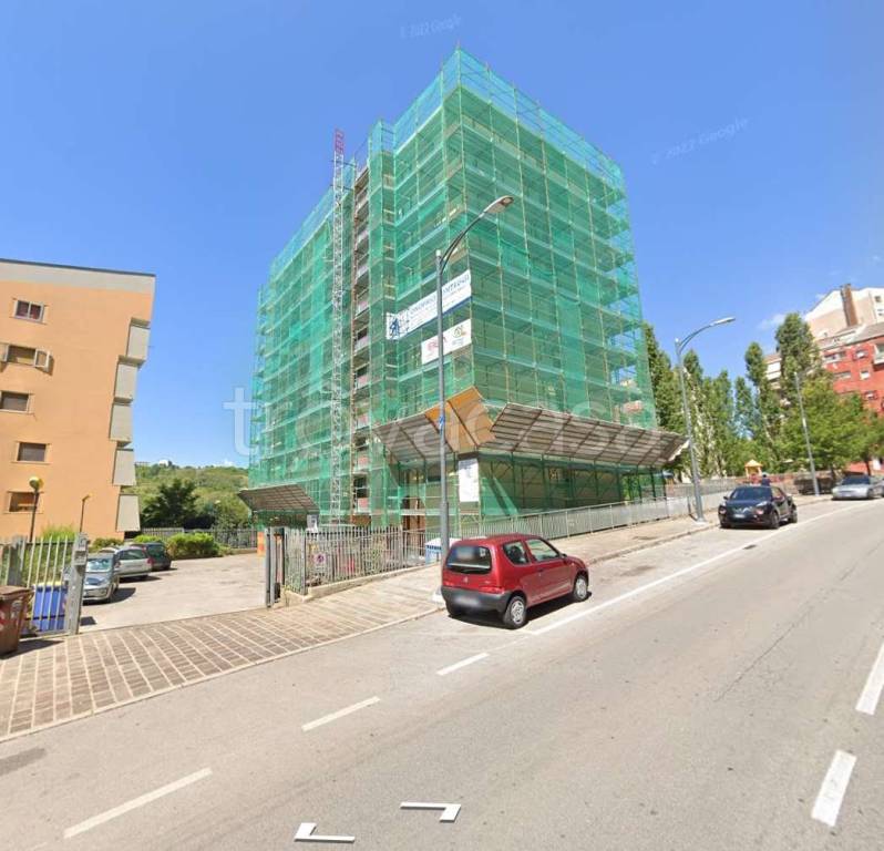appartamento in vendita a Potenza in zona Rione Cocuzzo