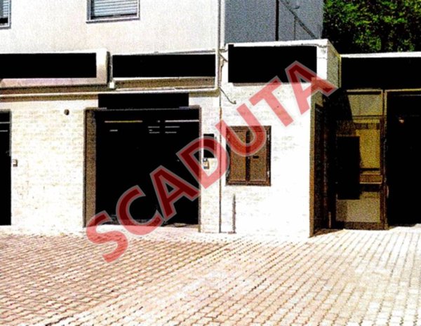 negozio in vendita a Potenza