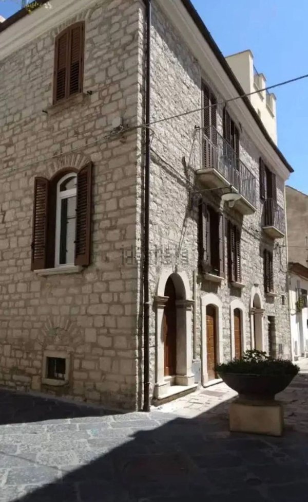 casa indipendente in vendita a Potenza
