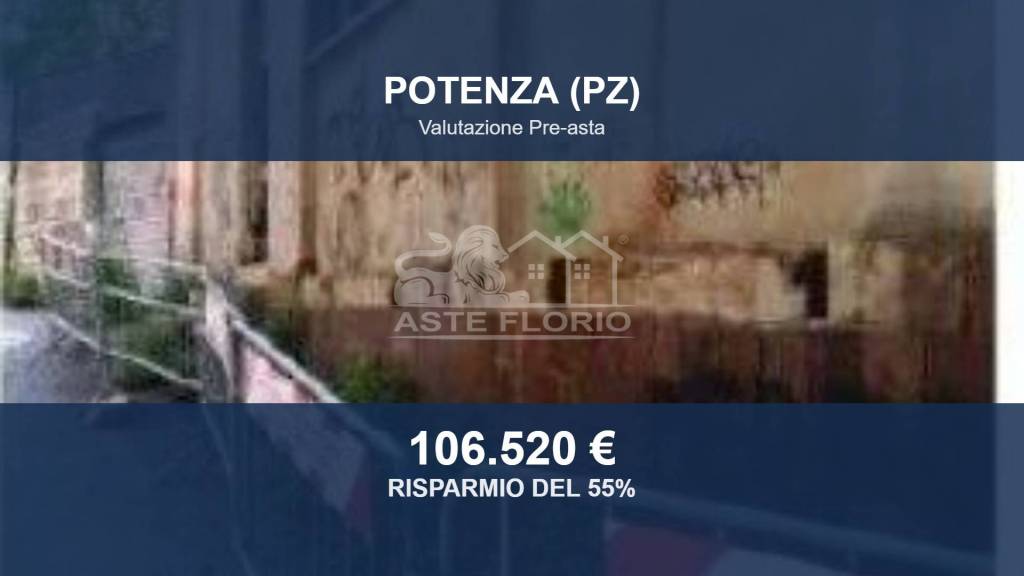 locale commerciale in vendita a Potenza