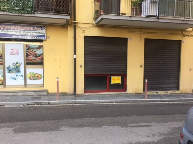 negozio in vendita a Potenza