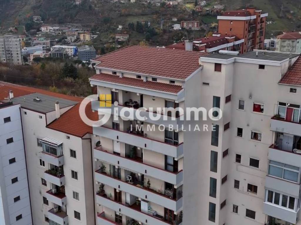 appartamento in vendita a Potenza in zona Rione Cocuzzo