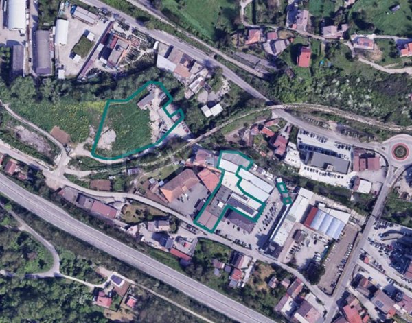 negozio in vendita a Potenza in zona Contrada Rossellino