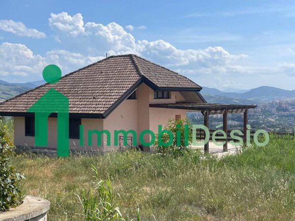 casa indipendente in vendita a Potenza in zona Rione Betlemme