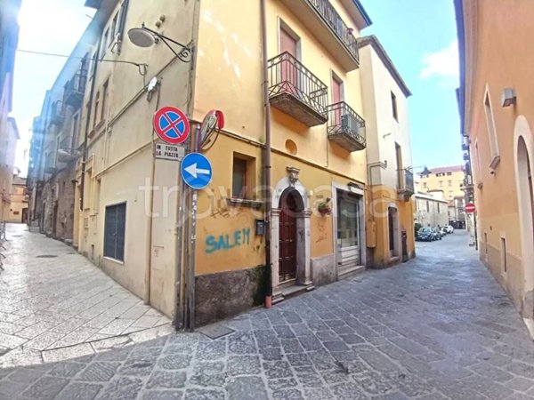 negozio in vendita a Potenza