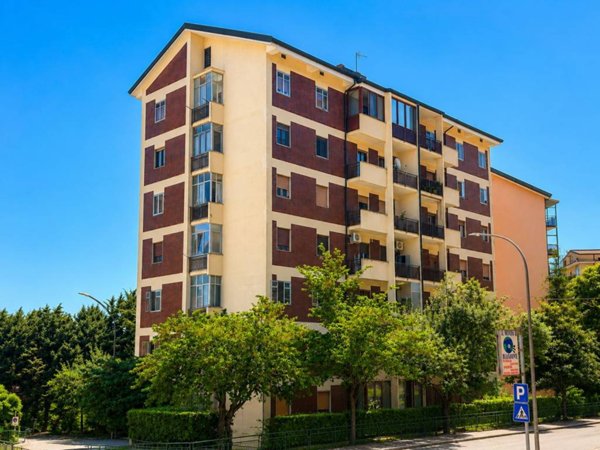 appartamento in vendita a Potenza in zona Rione Francioso