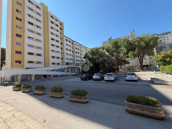 appartamento in vendita a Potenza in zona Rione Cocuzzo