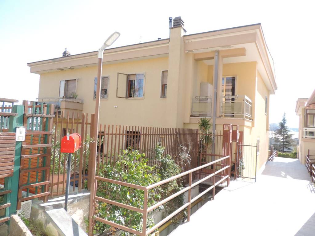 appartamento in vendita a Potenza in zona Macchia Romana