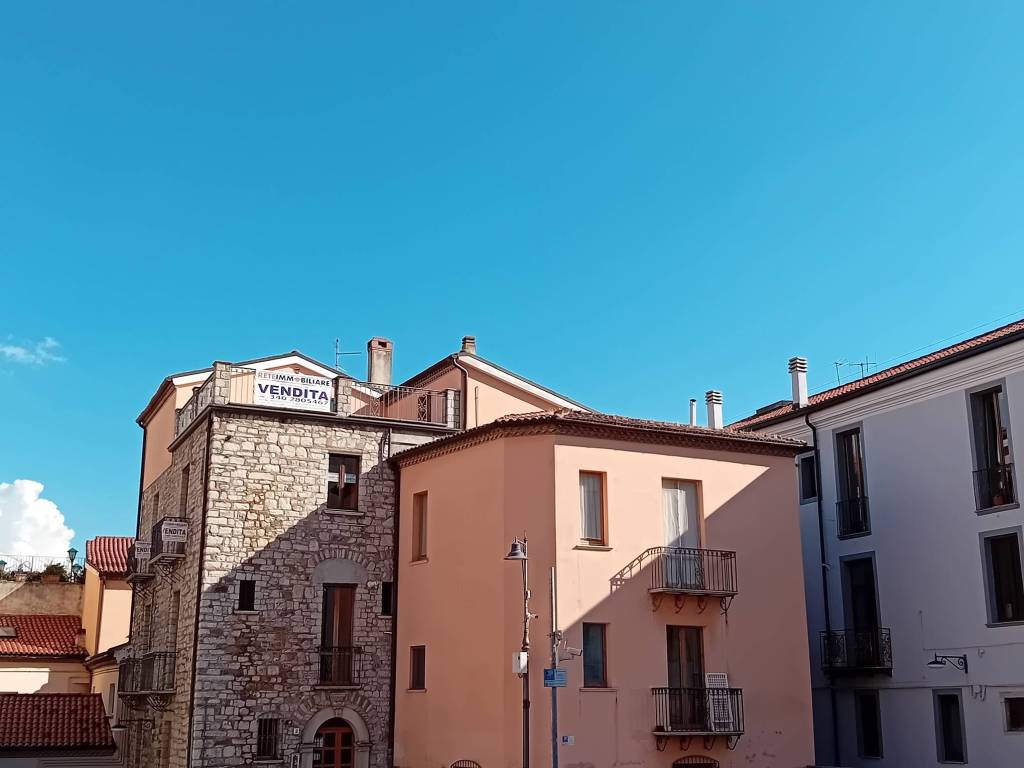 appartamento in vendita a Potenza in zona Rione Centro