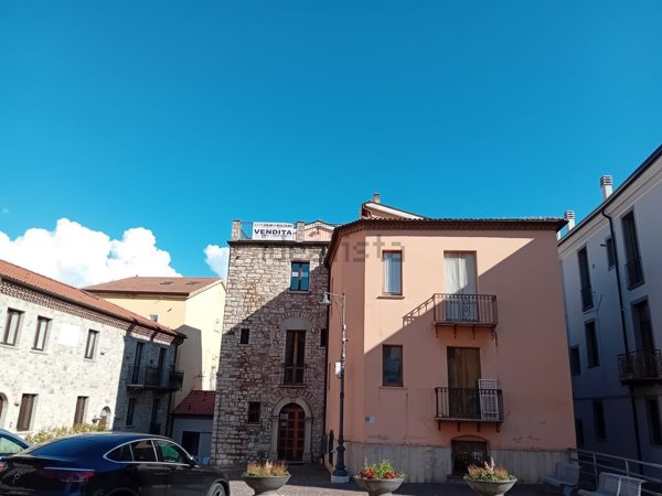appartamento in vendita a Potenza in zona Rione Centro
