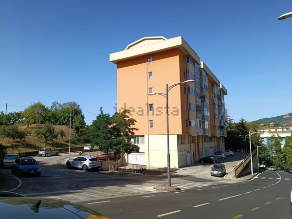 appartamento in vendita a Potenza in zona Rione Montereale