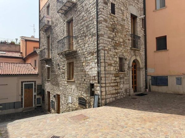 appartamento in vendita a Potenza in zona Rione Centro