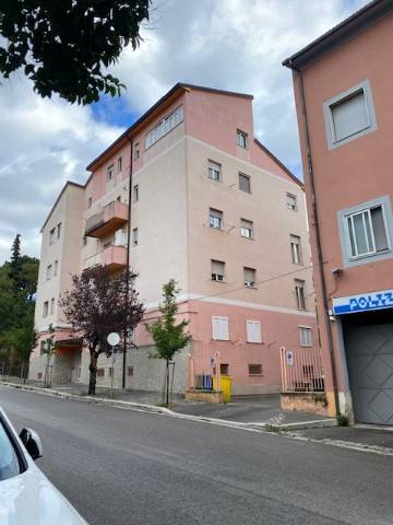 appartamento in vendita a Potenza in zona Rione Risorgimento